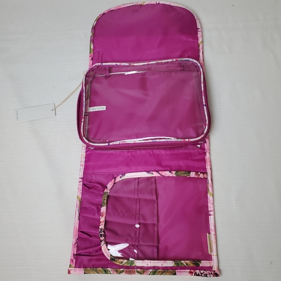 NWT Pink Floral Cosmetics Case Organizer Toiletry Bag Smoke Free Pet Free Home - Picture 2 of 7